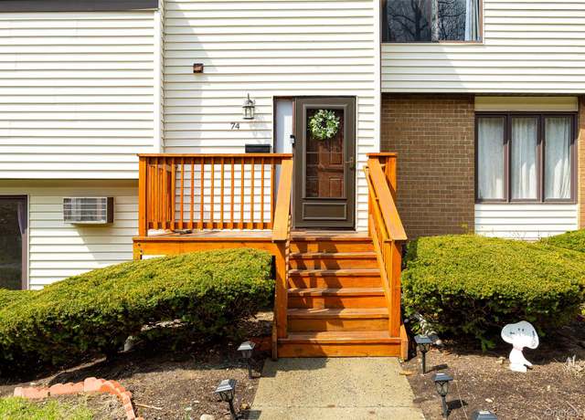 Property at 3 Hook Rd #74, Poughkeepsie, NY 12601, 3 beds, 1.5 baths