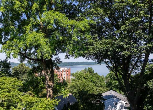 Property at 38 Oliphant Ave #7, Dobbs Ferry, NY 10522, 2 beds, 2 baths