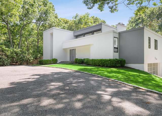 Property at 715 Hands Creek Rd, East Hampton, NY 11937, 4 beds, 3 baths