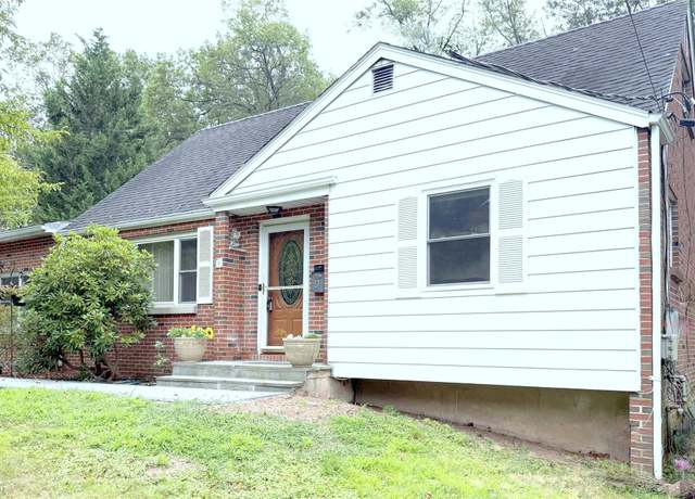 Property at 8 Windmill Ln, New City, NY 10956, 4 beds, 3 baths
