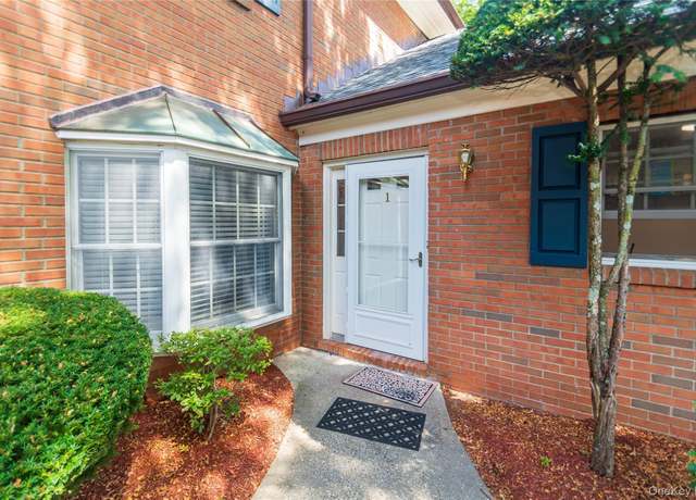 Property at 1 Westbrook Road, Newburgh, NY 12550, 2 beds, 2 baths