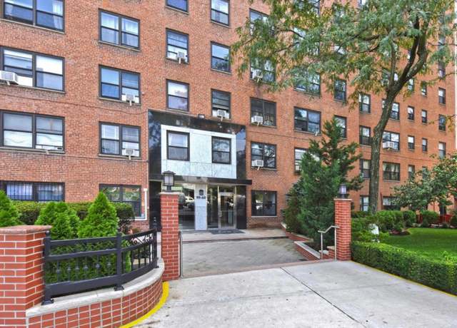 Property at 99-60 63rd Rd Unit 3W, Rego Park, NY 11374, 2 beds, 1 bath