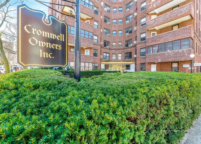 Property at 69-60 108th St #518, Forest Hills, NY 11375, 1 bed, 1 bath