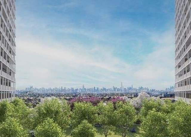 Property at 131-02B 40th Rd Unit 8R, Flushing, NY 11354, 1 bed, 1 bath