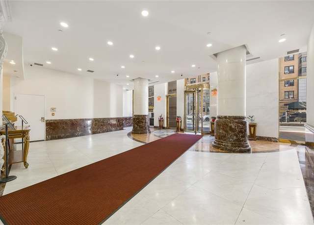 Property at 133-38 Sanford Ave Unit 6A, Flushing, NY 11355, 2 beds, 2 baths