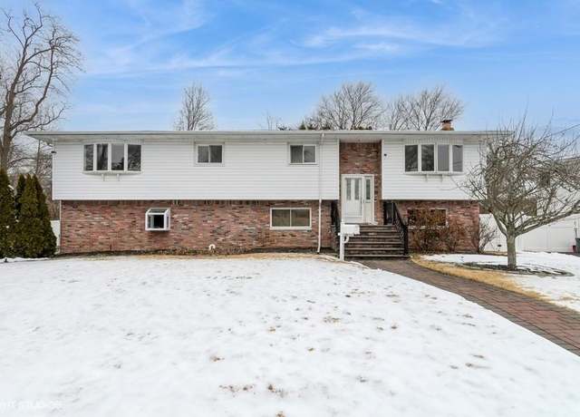 Property at 303 Alfred St, Babylon, NY 11703, 7 beds, 3 baths