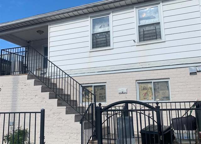 Property at 160 Beach 60 St, Arverne, NY 11692, 6 beds, 4 baths