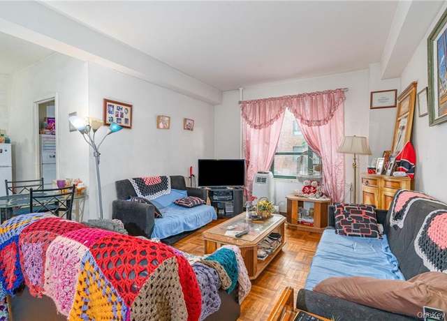 Property at 1501 Metropolitan Ave Unit 6C, Bronx, NY 10462, 3 beds, 1 bath