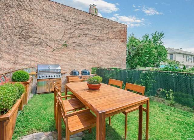 Property at 1071 Blake Ave, Brooklyn, NY 11208, 3 beds, 1.5 baths