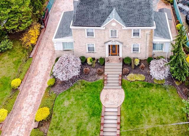 Property at 255-10 Iowa Rd, Flushing, NY 11362, 4 beds, 3.5 baths