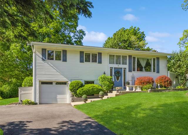 Property at 47 Wedgewood Rd, Fishkill, NY 12524, 3 beds, 2 baths