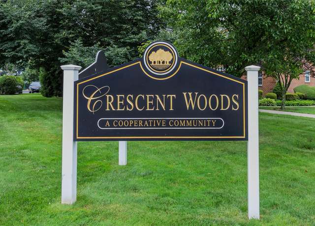 Property at 301 Hicksville Rd #8, Bethpage, NY 11714, 1 bed, 1 bath