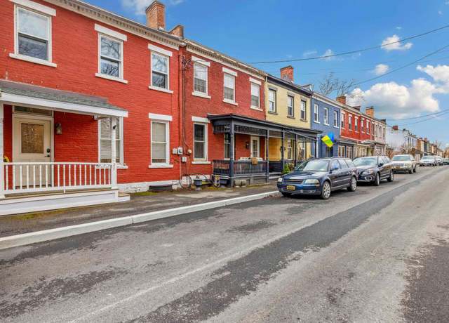 Property at 27 Brick St, Athens, NY 12015, 2 beds, 1.5 baths