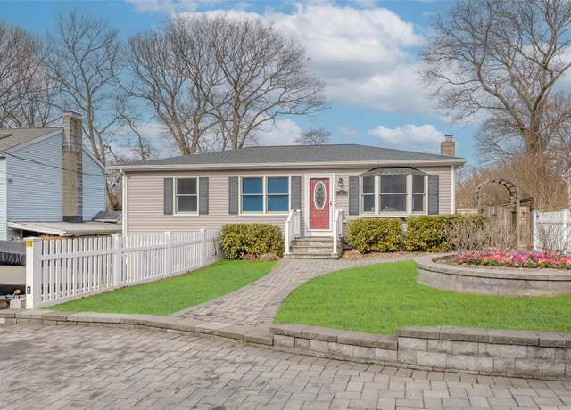 Property at 81 Queen Dr, Sound Beach, NY 11789, 4 beds, 2 baths