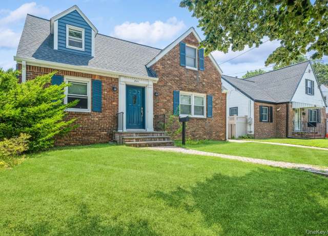 Property at 841 Harrison St, West Hempstead, NY 11552, 5 beds, 2 baths
