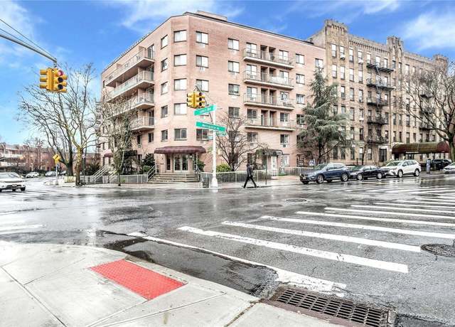Property at 118-82 Metropolitan Ave Unit 7A, Kew Gardens, NY 11415, 2 beds, 2 baths