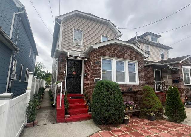 Property at 11845 218th St, Cambria Heights, NY 11411, 3 beds, 2.5 baths