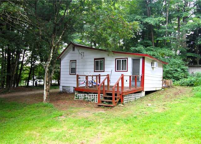 Property at 35 Glanhope Rd #12, Hopewell Junction, NY 12533, 2 beds, 1 bath