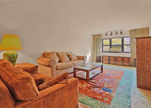 Property at 138-25 31 Dr Unit 2E, Flushing, NY 11354, 1 bed, 1 bath