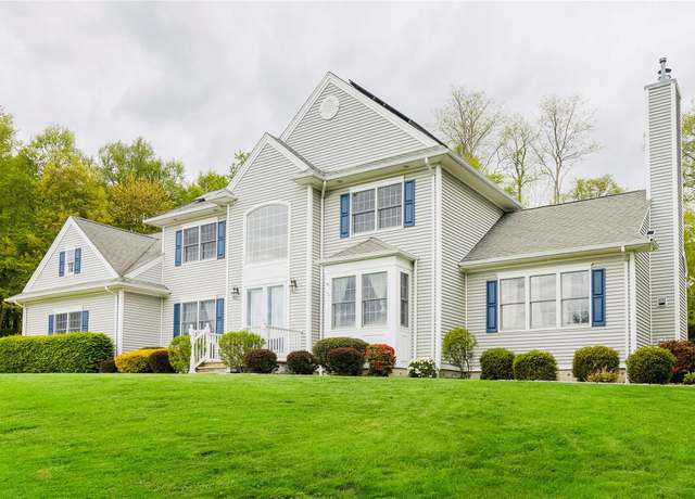 Property at 28 Teal Ln, Brewster, NY 10509, 4 beds, 2.5 baths