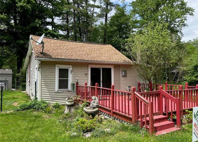 Property at 27 First St, Godeffroy, NY 12729, 2 beds, 1 bath