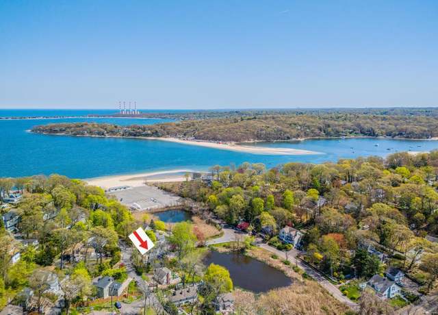 Property at 60 Bayview Dr, Huntington, NY 11743, 5 beds, 3 baths