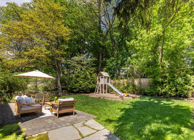 Property at 27 Highland Ave, Dobbs Ferry, NY 10522, 4 beds, 1.5 baths