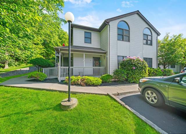 Property at 74 Mcbee Ct, Monroe, NY 10950, 2 beds, 2 baths