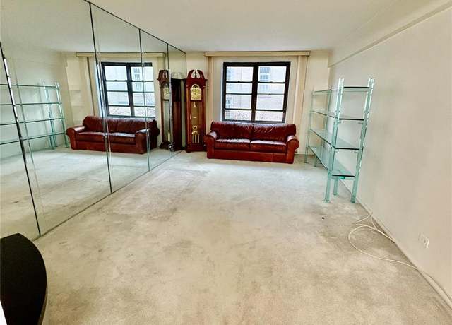 Property at 32-20 89 St #309, East Elmhurst, NY 11369, 2 beds, 1 bath