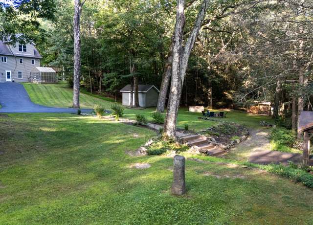 Property at 609 Red Hill Road Rd, Wurtsboro, NY 12790, 2 beds, 2.5 baths