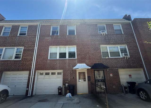 Property at 154-6 64th Ave, Flushing, NY 11367, 4 beds, 2.5 baths