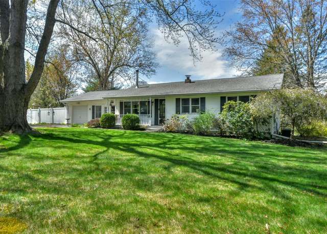 Property at 4 Verplanck Ave, Hopewell Junction, NY 12533, 3 beds, 2 baths