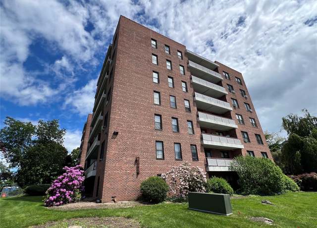 Property at 315 King St Unit 2H, Port Chester, NY 10573, 2 beds, 2 baths