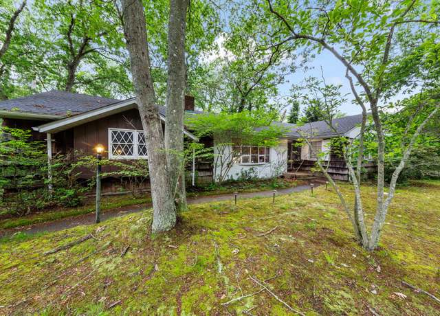Property at 252 Great River Rd, Great River, NY 11739, 3 beds, 2 baths