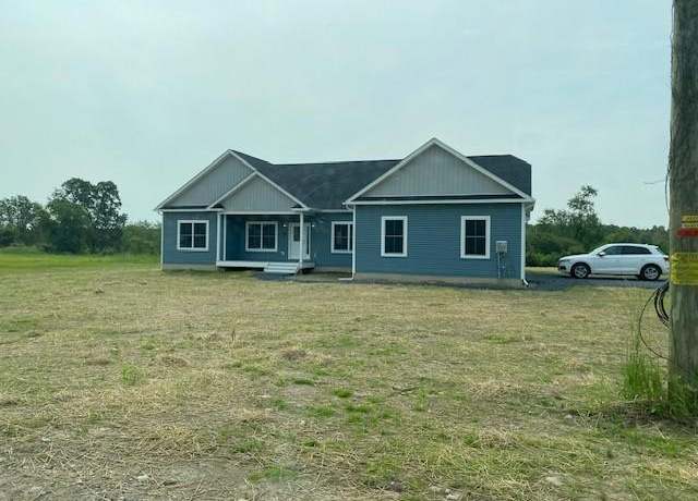 Property at 92 Pine Grove Rd, Middletown, NY 10940, 3 beds, 2 baths