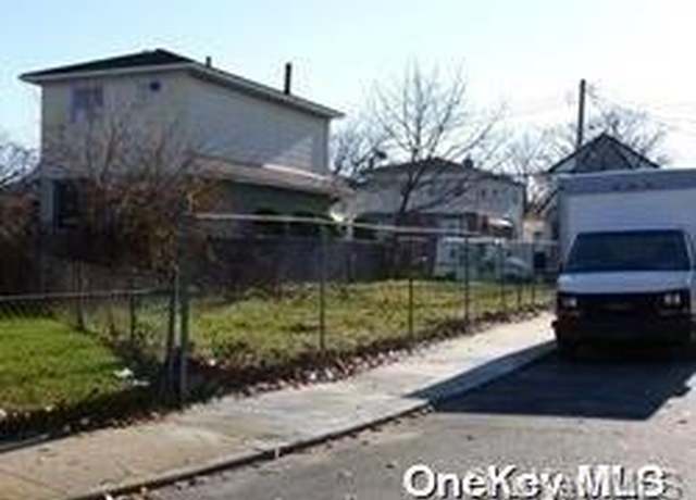Property at Dennis St, Jamaica, NY 11434