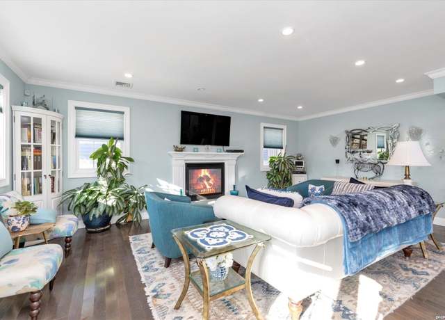 Property at 423 E Harrison St, Long Beach, NY 11561, 4 beds, 3 baths