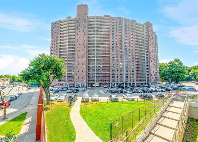 Property at 90-50 Union Tpke Unit 5M, Glendale, NY 11385, 3 beds, 1.5 baths