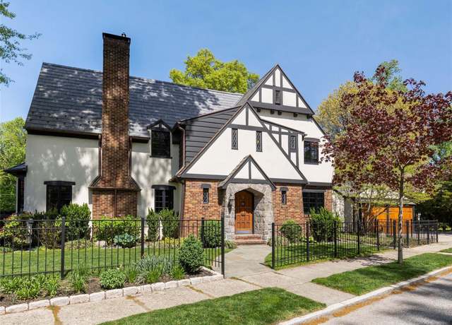 Property at 26 Parkway East, Mount Vernon, NY 10552, 4 beds, 2.5 baths