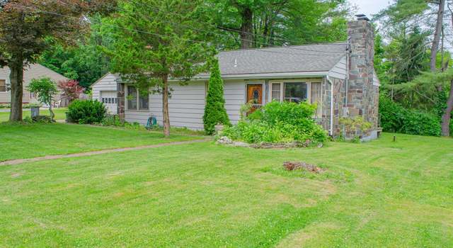 Photo of 10 Hillcrest Ter, Staatsburg, NY 12580