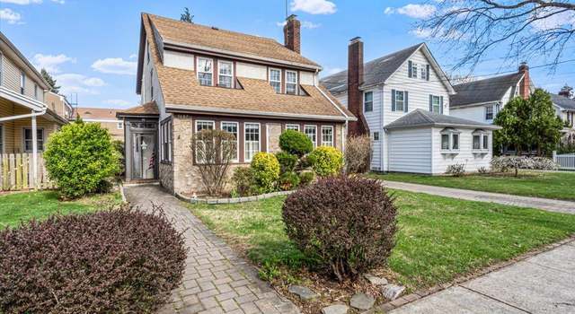 Photo of 36-07 212th St, Bayside, NY 11361