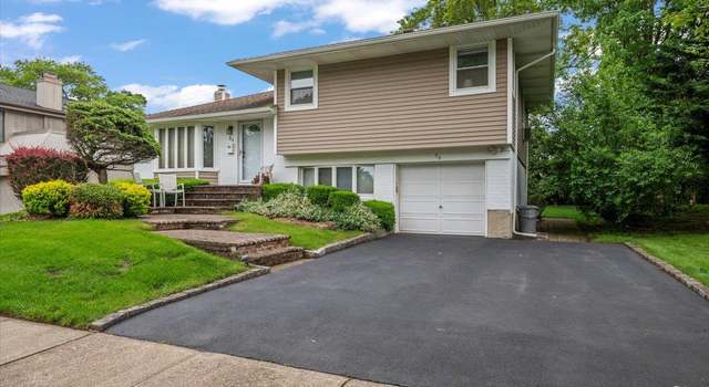 Photo of 58 Briar Ln, Jericho, NY 11753