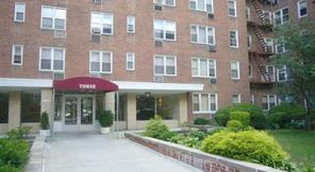 Photo of 3 Sadore Ln Unit 5Y, Yonkers, NY 10710