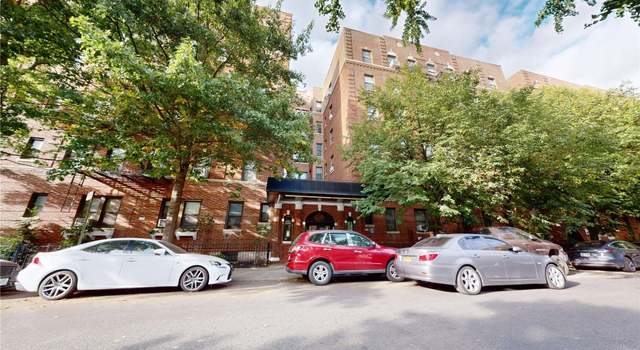 Photo of 125 Hawthorne St Unit 1A, Brooklyn, NY 11225