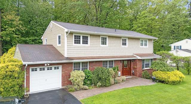 Photo of 15 Glenwood Dr, Blauvelt, NY 10913