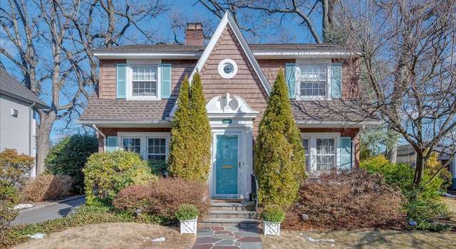 Photo of 260 Ancon Ave, Pelham, NY 10803