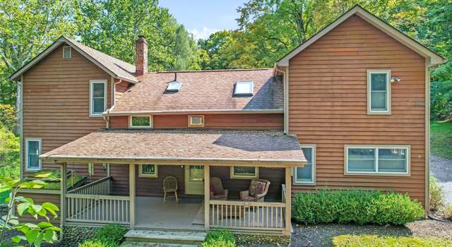 Photo of 15 Wawayanda Rd, Warwick, NY 10990