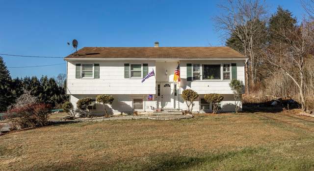 Photo of 23 Robin Dr, Kent Lakes, NY 10512