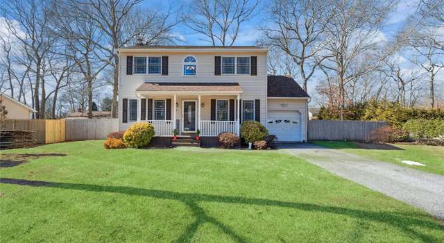 Photo of 6 Wilson Ave, East Moriches, NY 11940