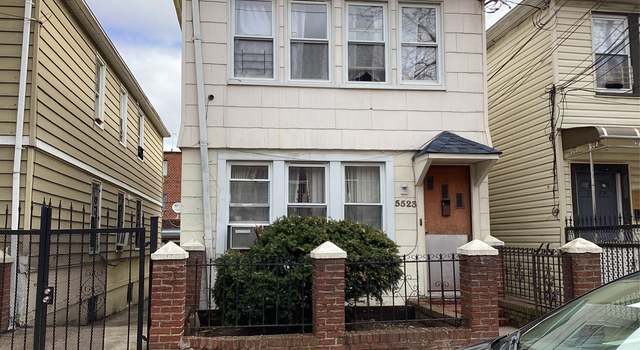 Photo of 55-23 97 Pl, Corona, NY 11368